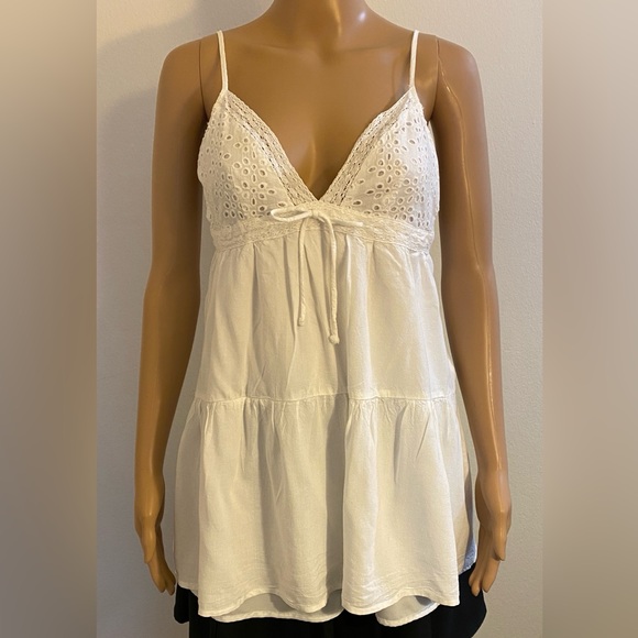 Your Favorite Tops - Women Your Favorite White Adjustable Spaghetti Strap V Neck Lined Summer Top